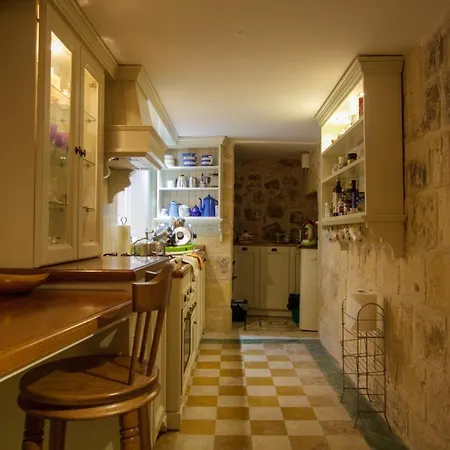 Town House Steeped In History Holiday home *