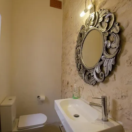 Holiday home Town House Steeped In History